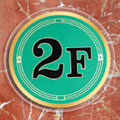 ¥26